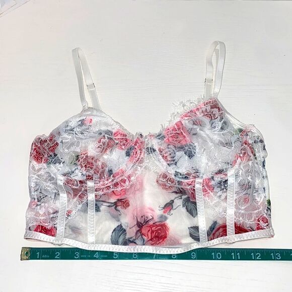 Eyelash Lace Flower Open Back Sheer Adjustable Strap Crop Cami - Picture 6 of 10